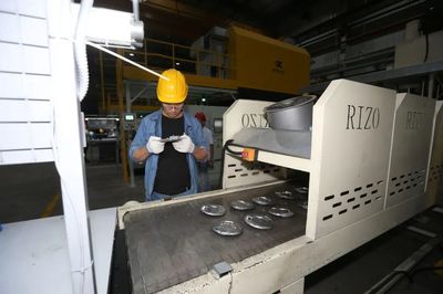 張寶娟在揚州經濟技術開發區調研:錨定爭先目標加快項目建設全力推進開發園區"二次創業"高質量發展